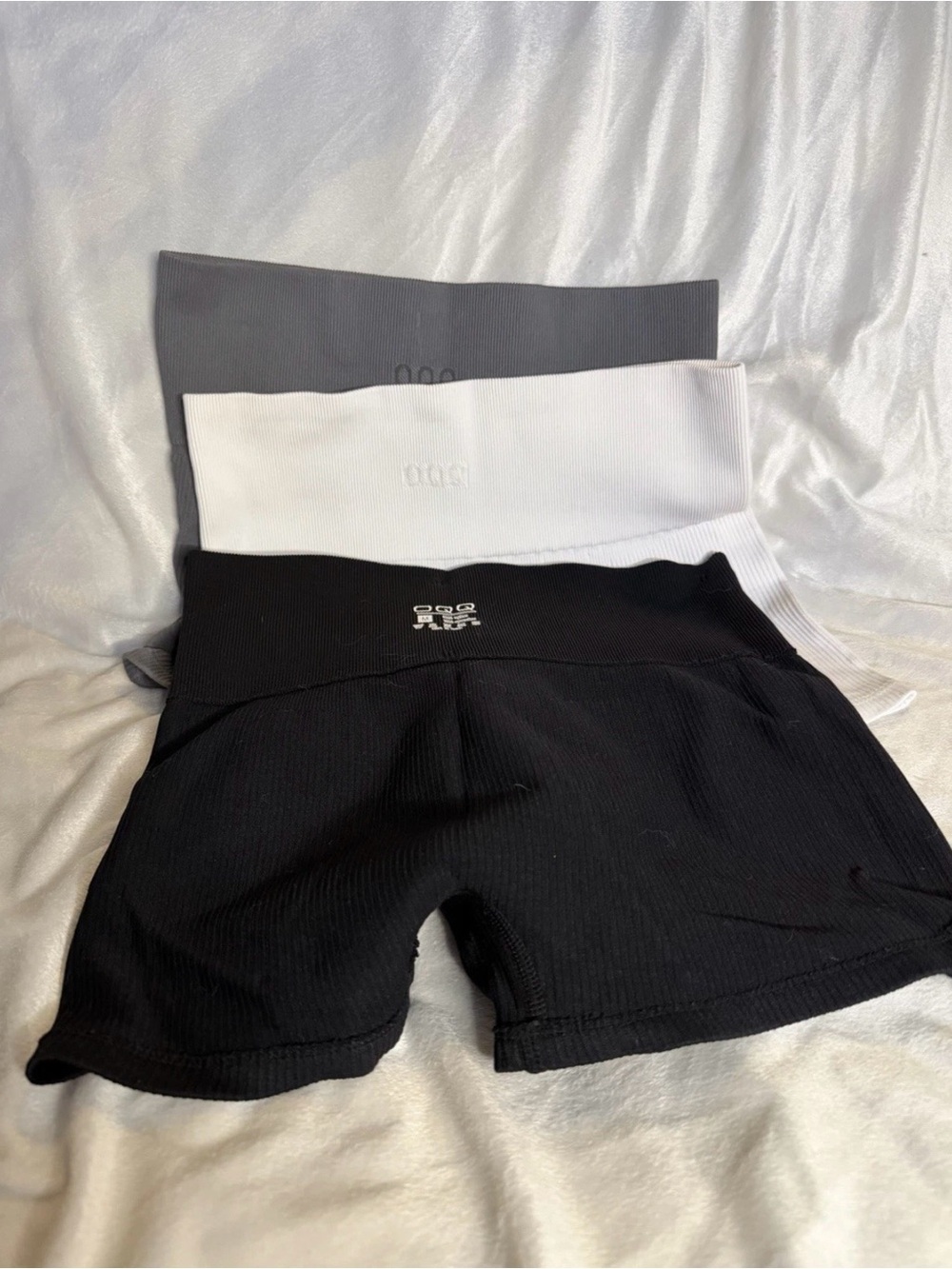OQQ Ribbed shorts SIZE M